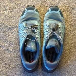 Salomon speed cross trail runner - women’s size 10